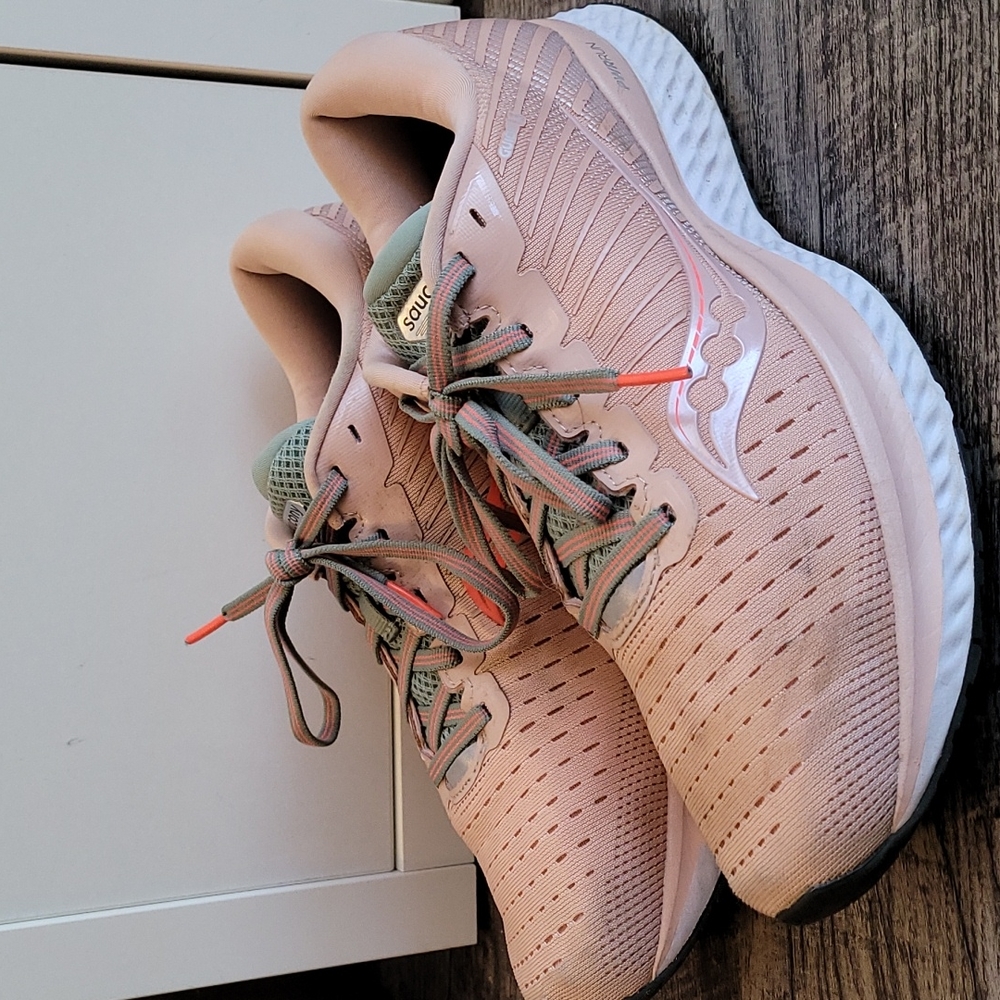 Saucony Guide 13